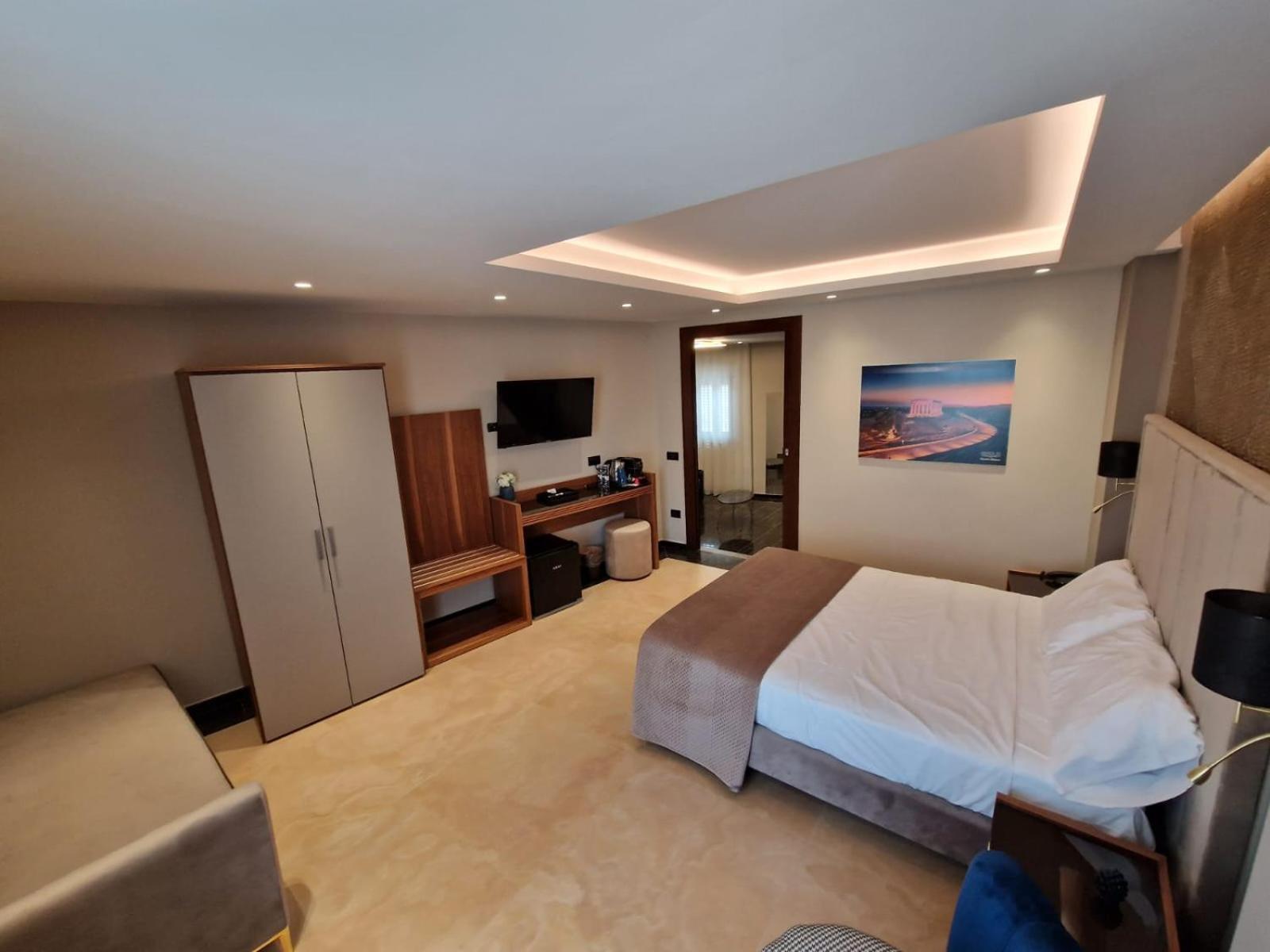 Beatus Suites And Rooms B&B Canicattì Eksteriør billede